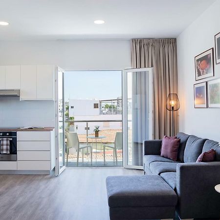 Silver Apartment - Central 利马索尔 外观 照片